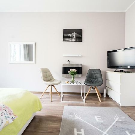 Sunny Wisla River Apartment Warsaw Ngoại thất bức ảnh