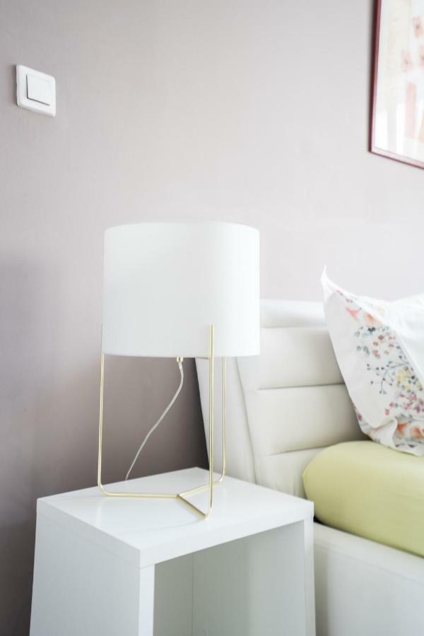 Sunny Wisla River Apartment Warsaw Ngoại thất bức ảnh